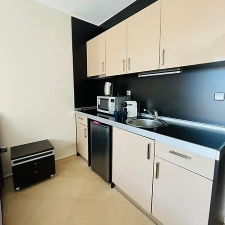 Lovely Studio Directly To Beach Area Lozenets